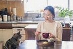 薬膳料理家に聞く「秋の養生」4つのポイント。体が潤うお茶時間、呼吸が深まる手ぬぐいストレッチ…“元気の土台”をつくるセルフケア／小鮒ちふみさん