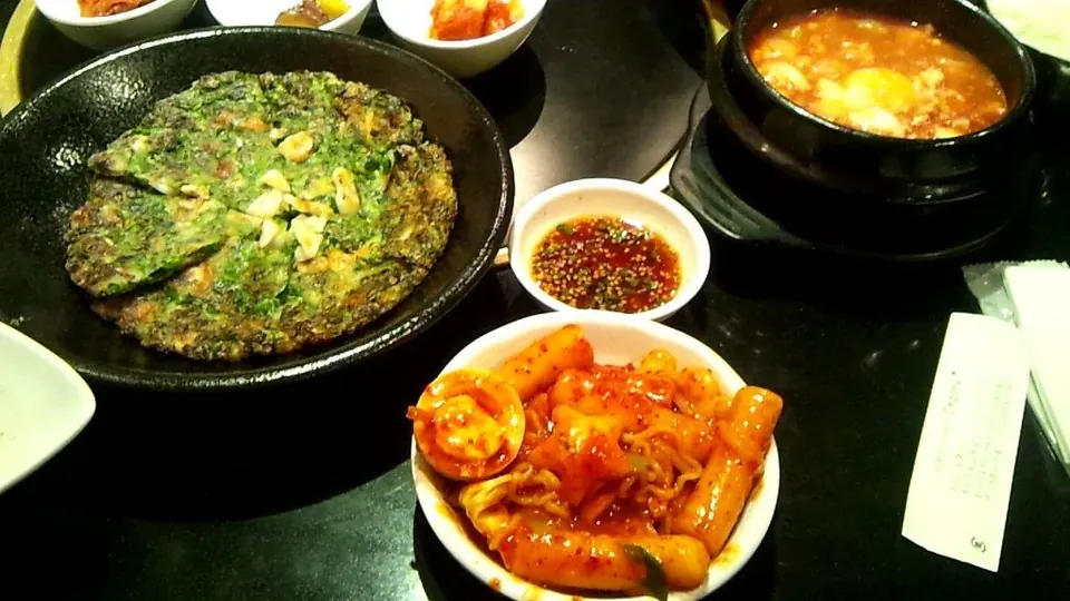 旬の野菜で整える「韓国薬膳」の知恵。すこやかな体は“毎日の食”から。韓国の家庭に伝わる、無理なく続く食養生／キム・ナレさん（料理家）